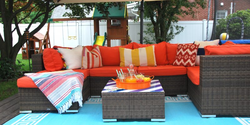 Summer in Style Outdoor Edition: Colorful Outdoor Living Spaces