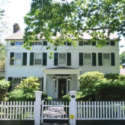 real estate in bellport ny