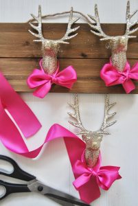 diy wall jewelry organizer