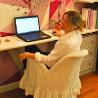 IN HER SHOES: Gorgeous Shiny Things