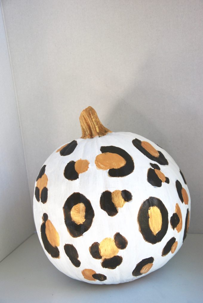 diy leopard print pumpkin