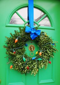 easy colorful boxwood wreath