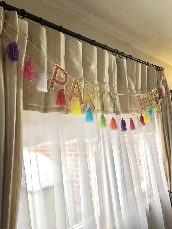 party time garland