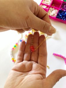 how-to-make-personalized-beaded-bracelet