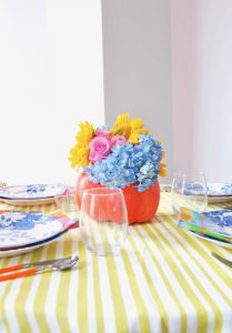 colorful-thanksgiving-tablescape