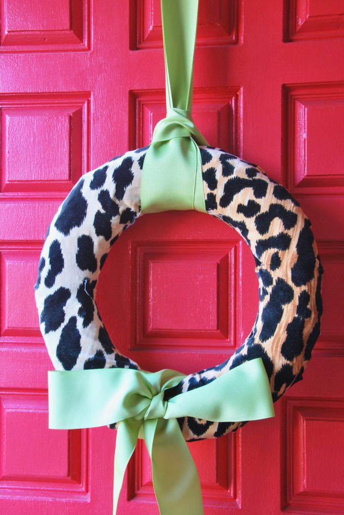 diy-leopard-fabric-covered-wreath