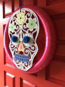 easy-diy-painted-day-of-the-dead-skull-wreath