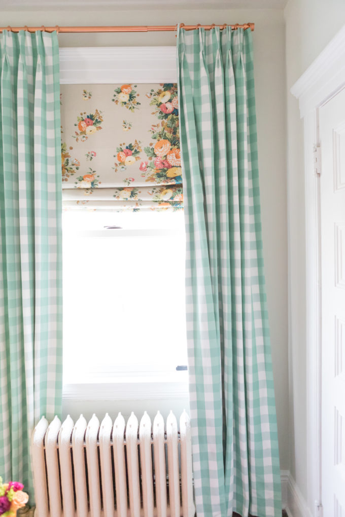 floral-and-gingham-pattern-design-nursery