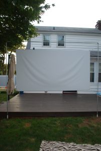 diy-outdoor-movie-screen