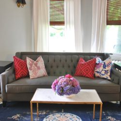 how-to-arrange-pillows-on-a-sofa
