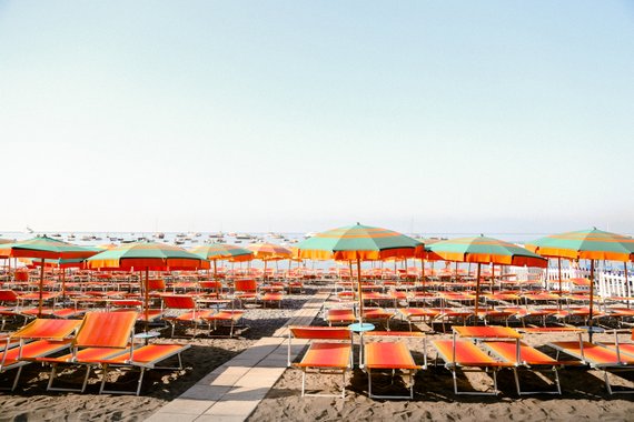 positano-beach-club-umbrellas-photography-print