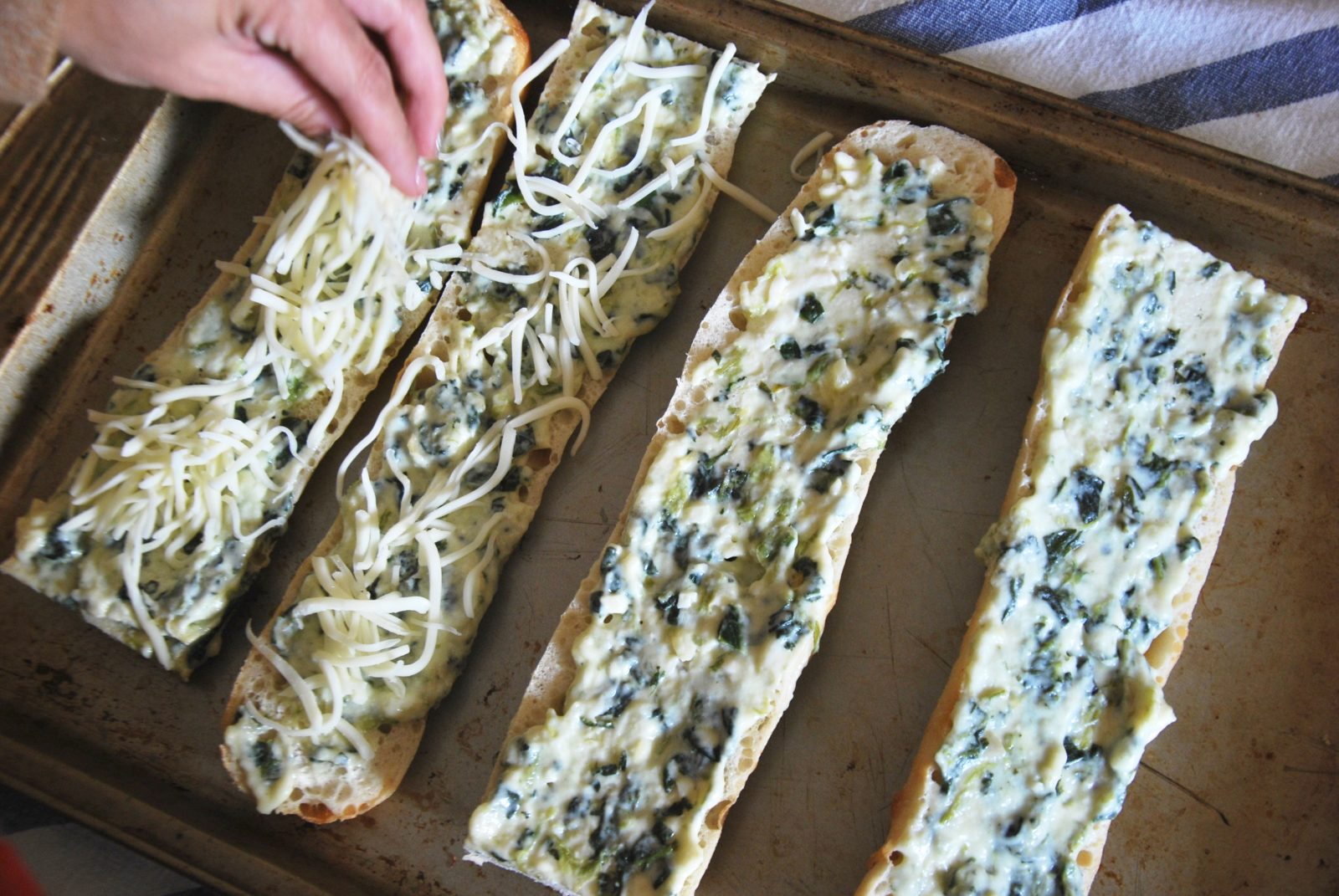 The Easiest Spinach & Artichoke Cheesy Bread - Showit Blog