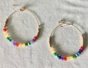colorful-and-gold-beaded-circle-earrings