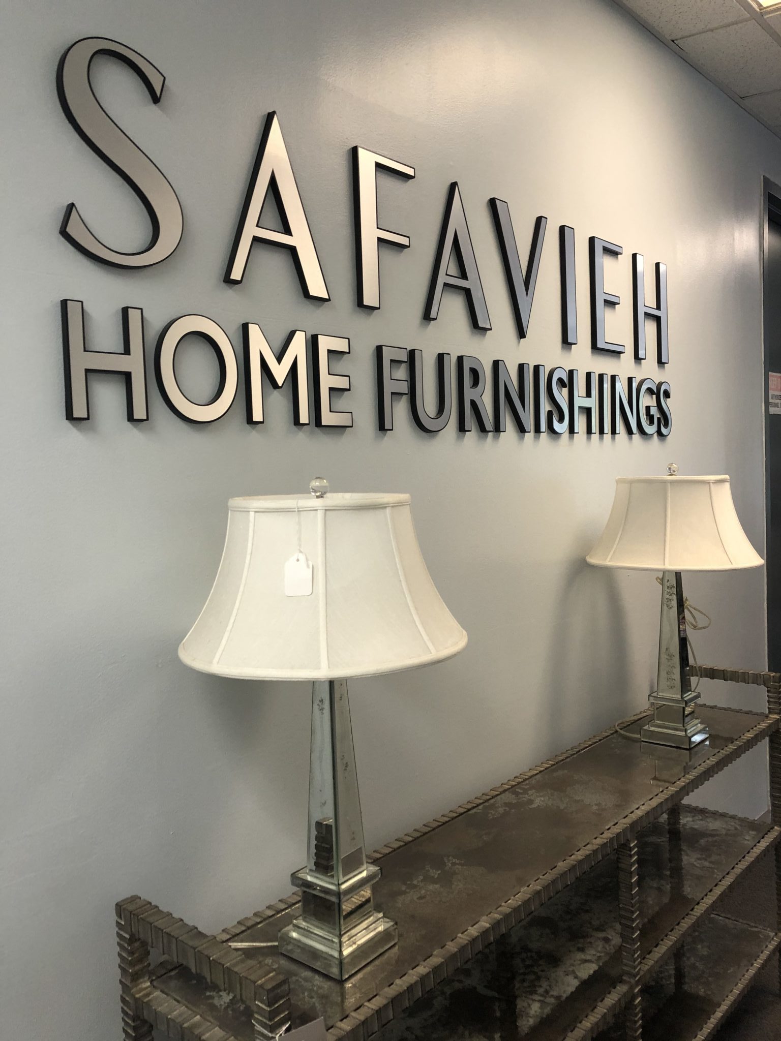 safavieh-home-furnishings-enterace