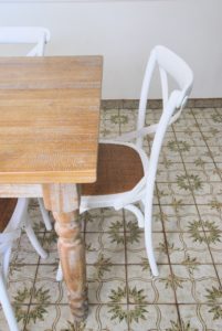 farmhouse-style-dining-table-and-chairs